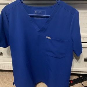 COPY - Figs large electric blue catarina